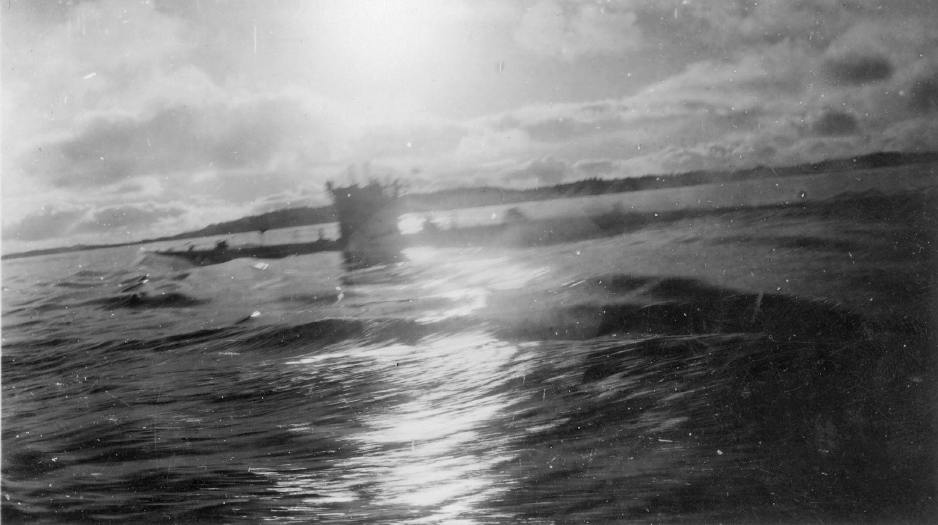 Sub from HMCS Kamloops K176 C