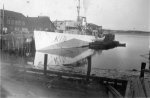 HMCS Kamloops K176 docked B